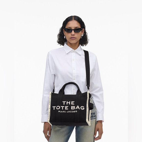 THE JACQUARD MEDIUM TOTE BAG - Picture 14 of 15